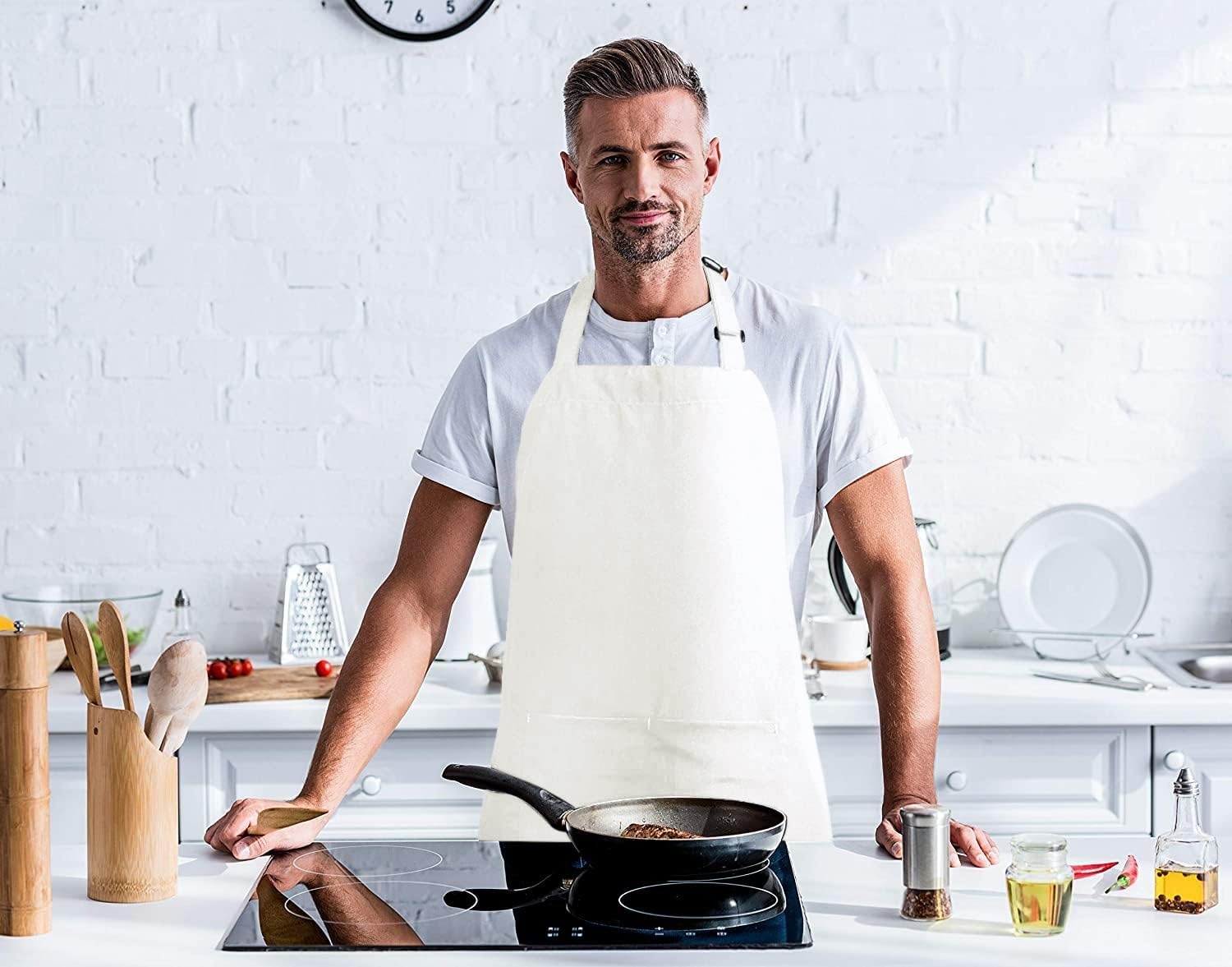 image:imageUtopia Kitchen 2 Pack Bib Apron Adjustable with 2 Pockets Water and Oil Resistant Cooking Kitchen Chef Apron for Women MenWhite