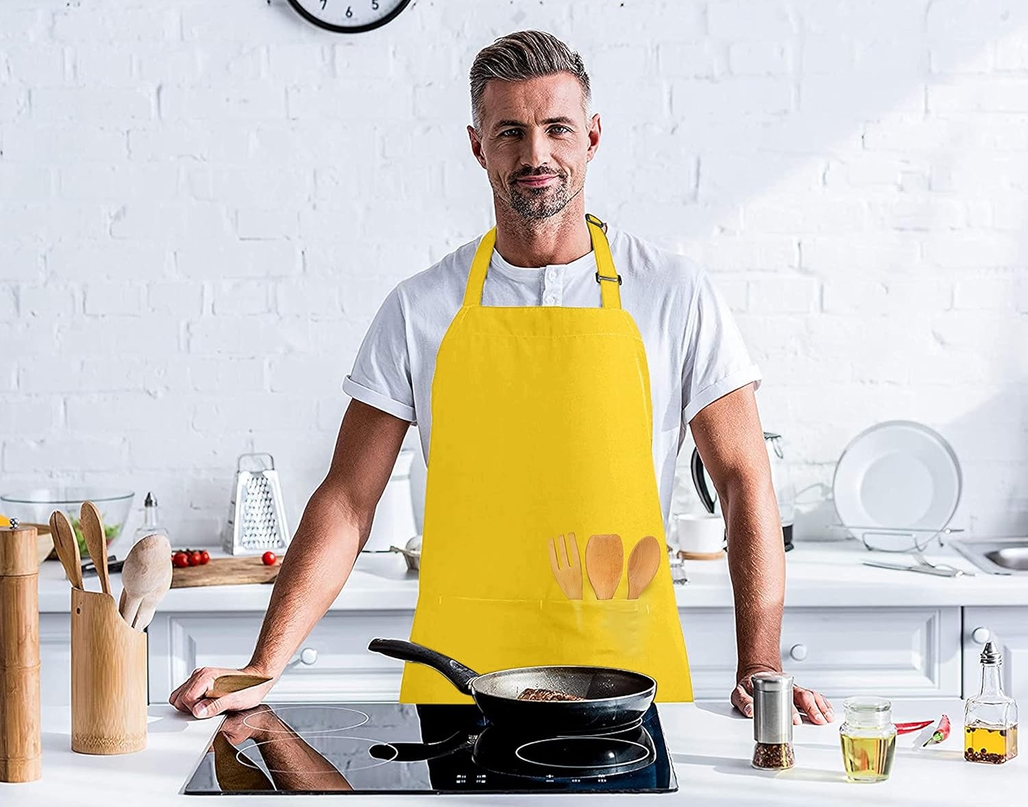 image:imageUtopia Kitchen 2 Pack Bib Apron Adjustable with 2 Pockets Water and Oil Resistant Cooking Kitchen Chef Apron for Women MenYellow